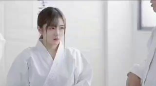 亚洲一二三四果冻传媒3月15日继续在家后入老板娘大屁股