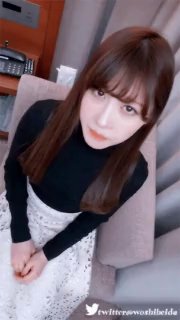 素人のブロンドビッチと車内でセックス